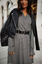 Load image into Gallery viewer, Vero Moda Lauren Plaid Dress
