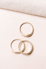 Load image into Gallery viewer, Wavy Ring Set
