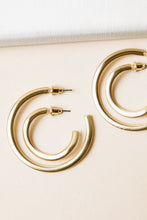 Load image into Gallery viewer, Classy Open Hoop Earring Set
