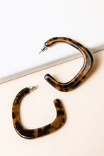 Load image into Gallery viewer, Open Hoop Tortoise Shell Earrings

