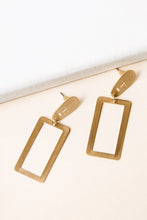 Load image into Gallery viewer, Zahra Sculptural Earrings
