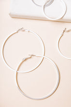 Load image into Gallery viewer, For a Hoop Earrings Set in Silver
