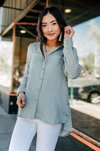 Load image into Gallery viewer, Eden Long Sleeve Button Up
